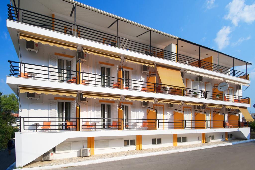 Remezzo Apartments Sami  Pokój zdjęcie